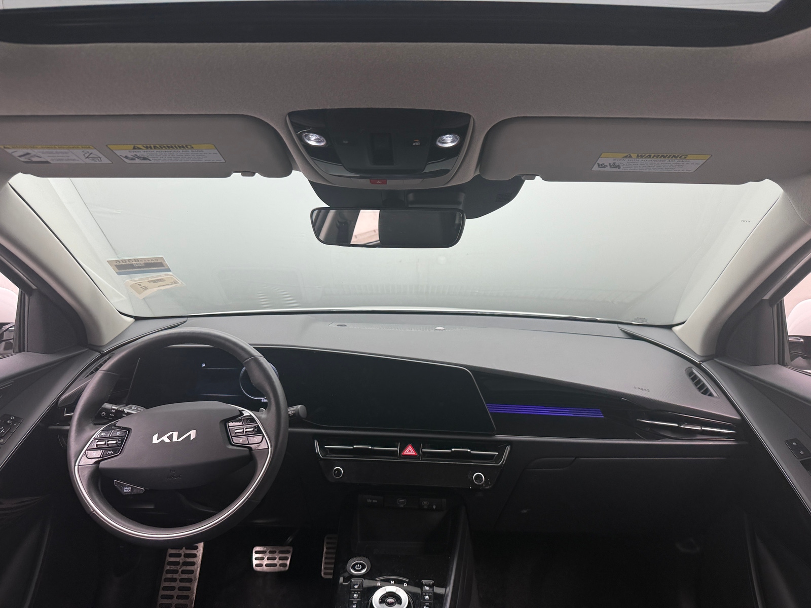 Thumbnail: 2024 Kia Niro - 3