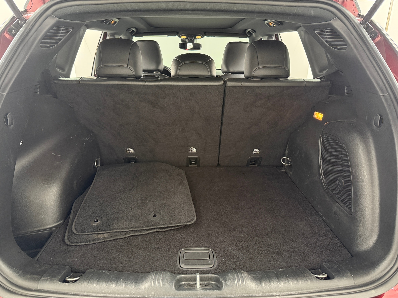 Thumbnail: 2022 Jeep Compass - 6