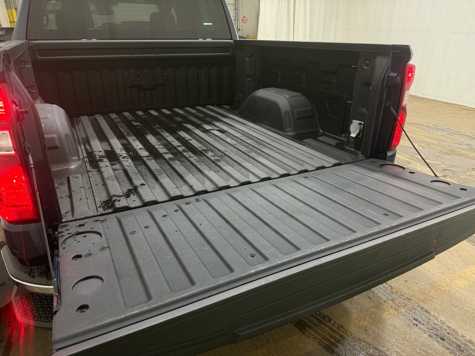 Thumbnail: 2022 Chevrolet Silverado 1500 - 7