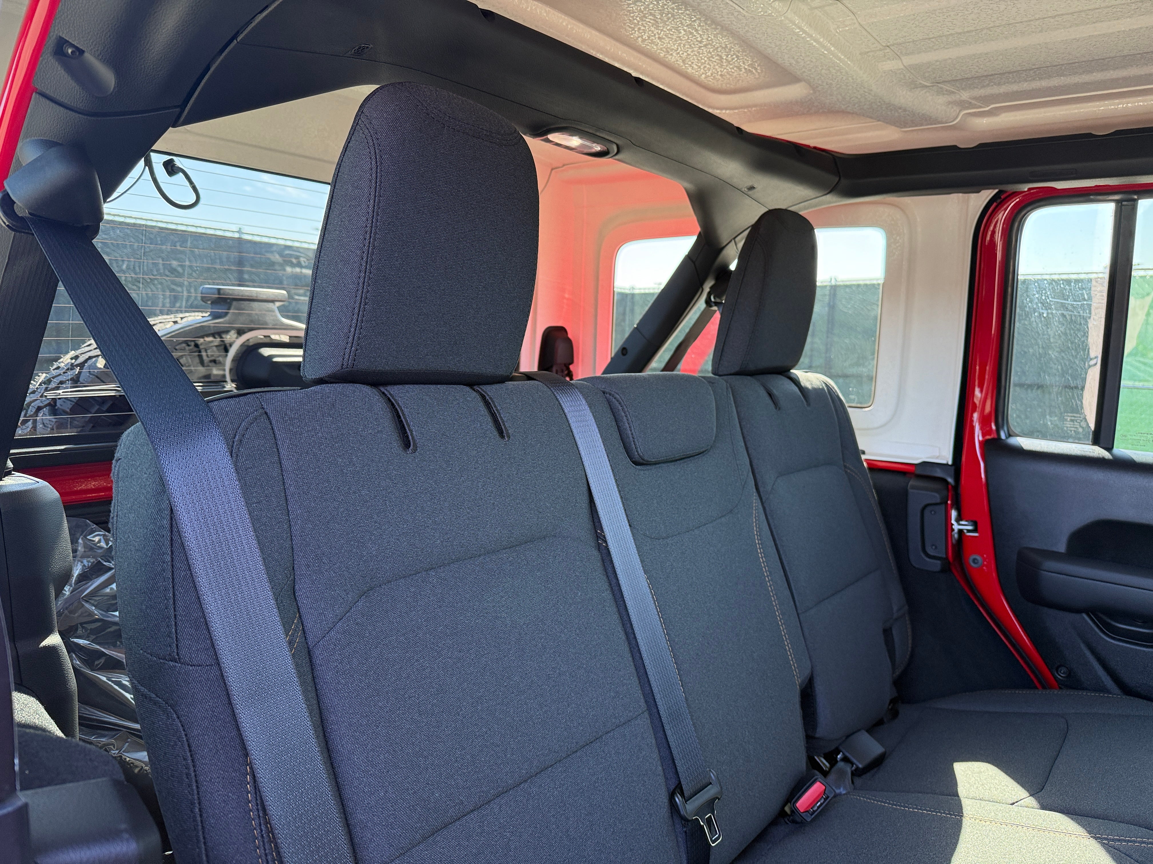 2026 Jeep Wrangler 4-Door Willys - Photo 5