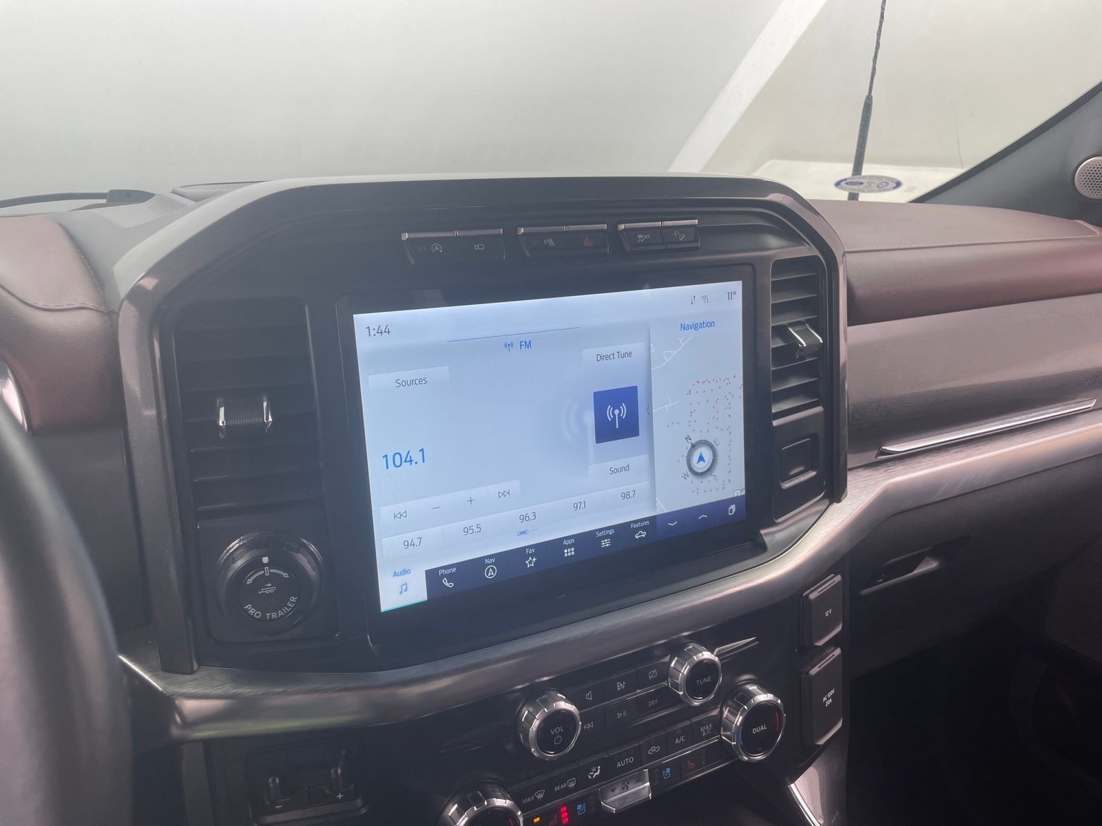 Thumbnail: 2022 Ford Econoline - 3