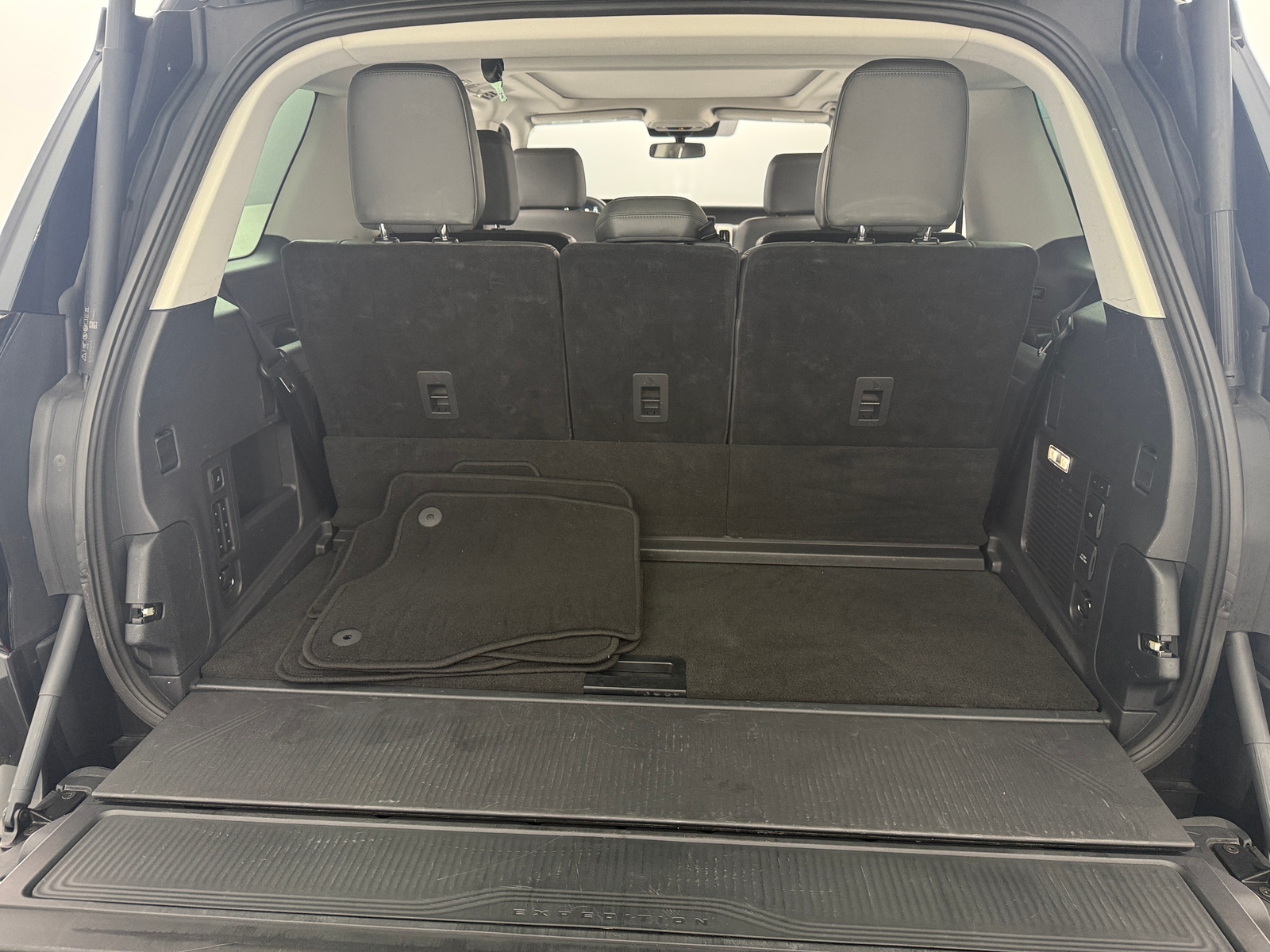 Thumbnail: 2025 Ford Expedition - 7