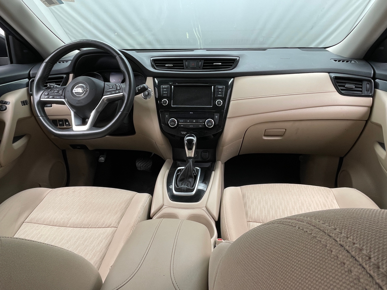 Thumbnail: 2018 Nissan Rogue - 3