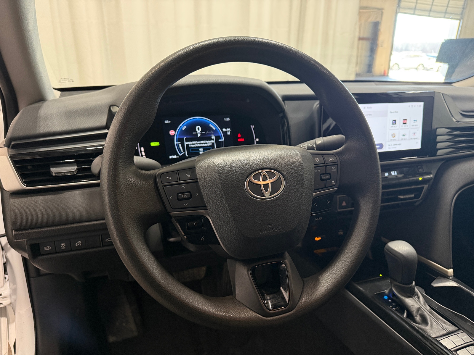 Thumbnail: 2025 Toyota Camry - 5