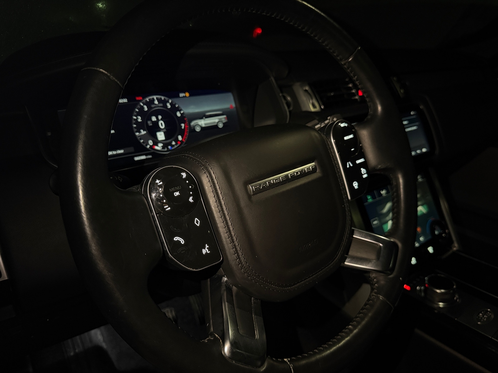 Thumbnail: 2018 Land Rover Range Rover - 4