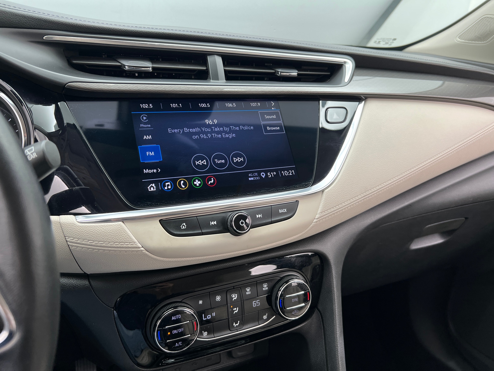 Thumbnail: 2021 Buick Encore GX - 3