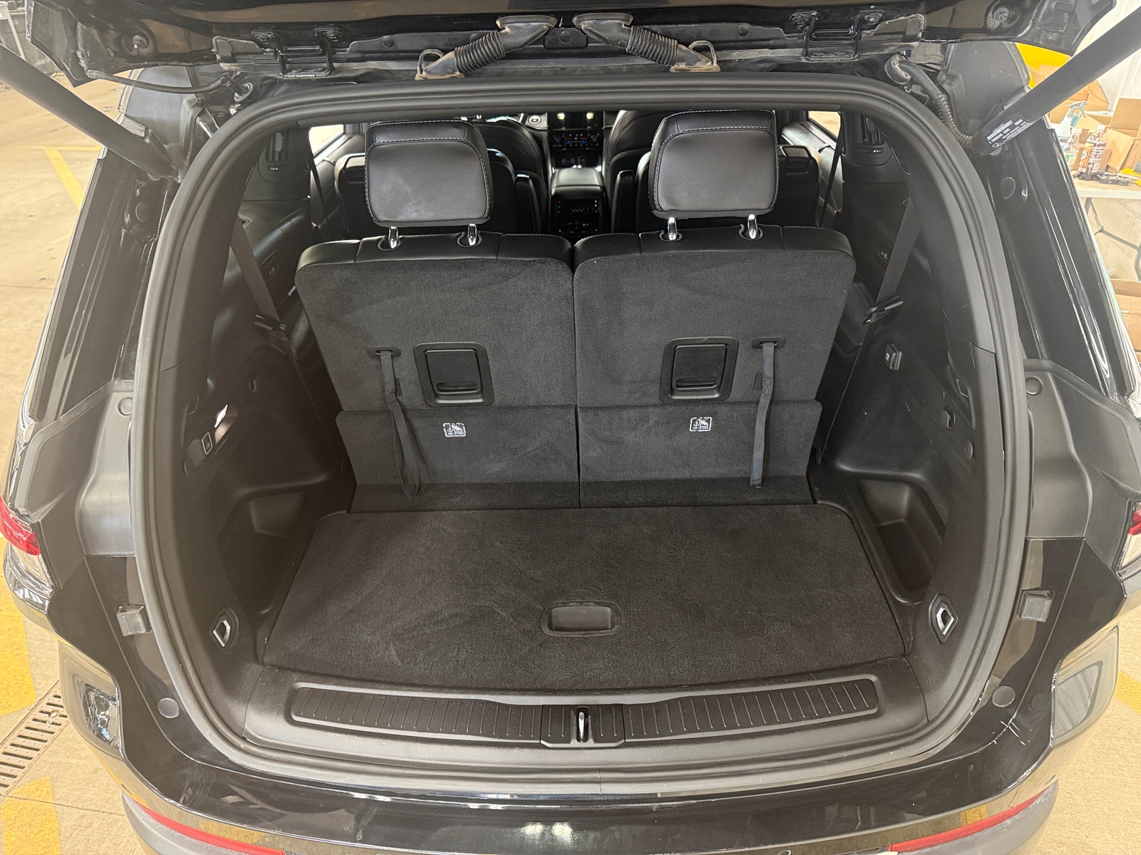 Thumbnail: 2024 Jeep Grand Cherokee L - 6