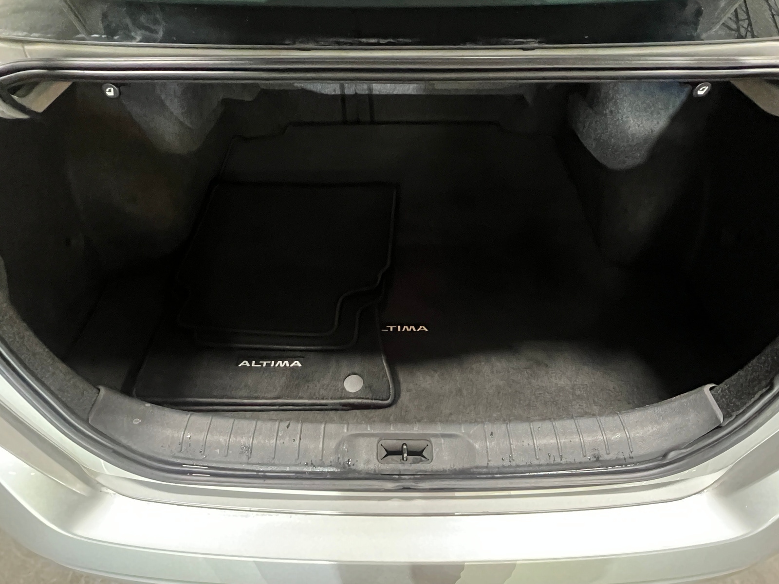 Thumbnail: 2020 Nissan Altima - 7