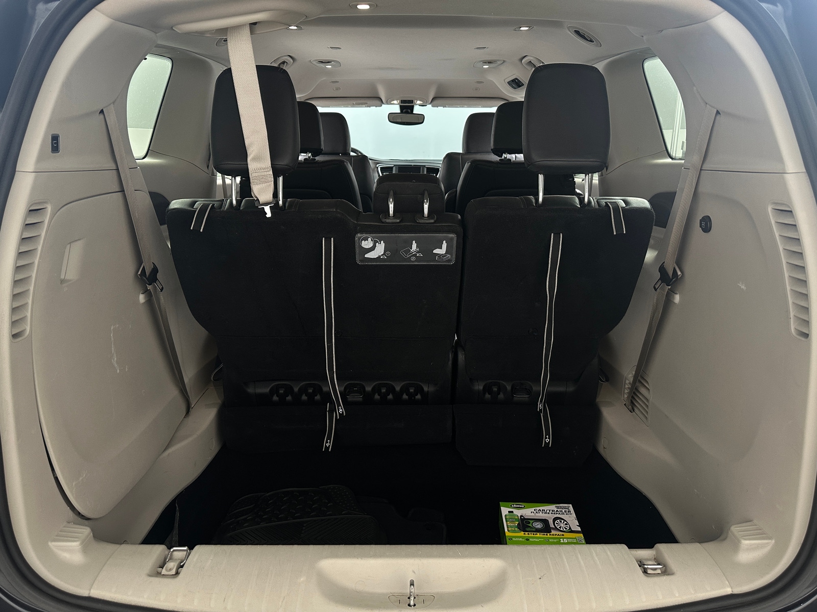 Thumbnail: 2020 Chrysler Pacifica - 6