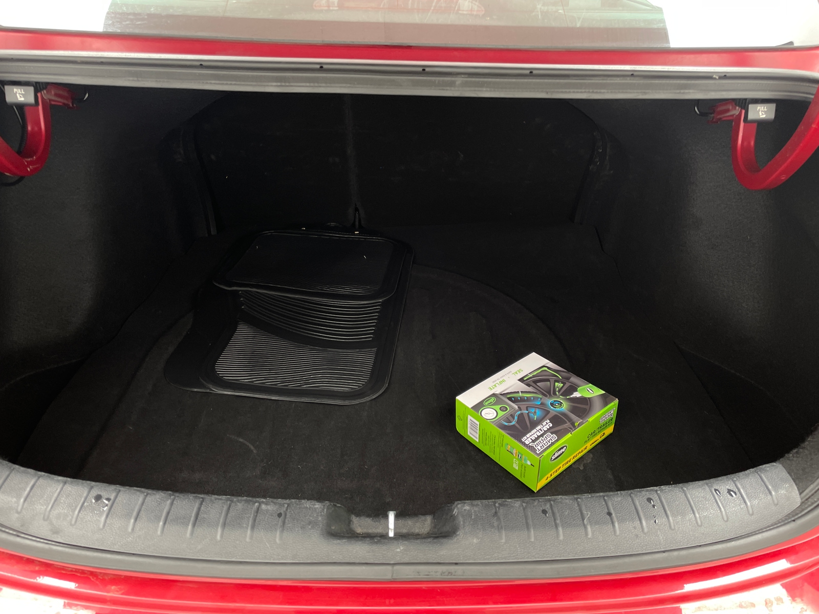 Thumbnail: 2023 Kia Forte - 7