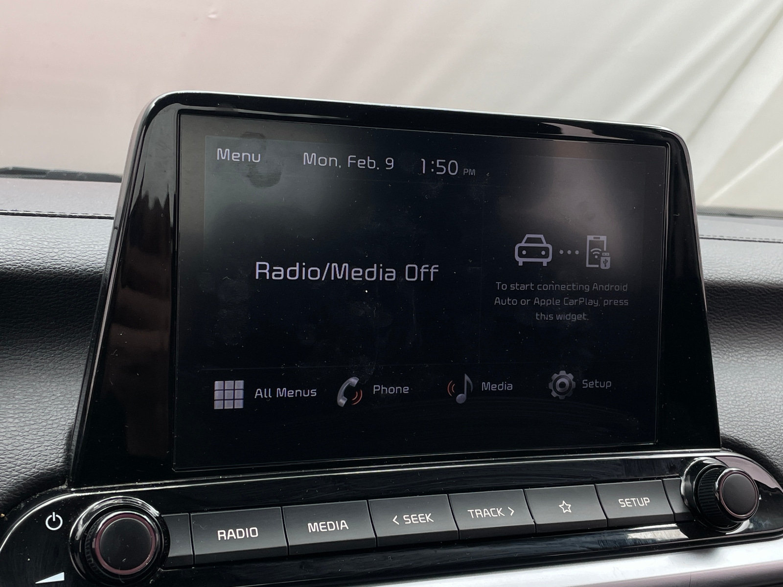 Thumbnail: 2023 Kia Forte - 4