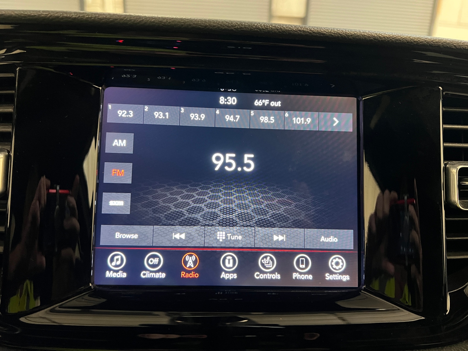 Thumbnail: 2023 Dodge Durango - 4