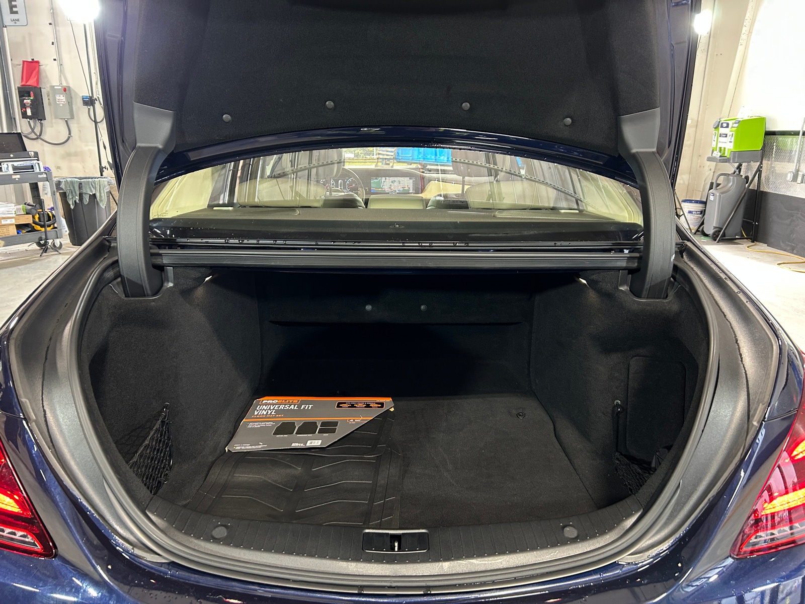 Thumbnail: 2019 Mercedes-Benz S-Class - 6