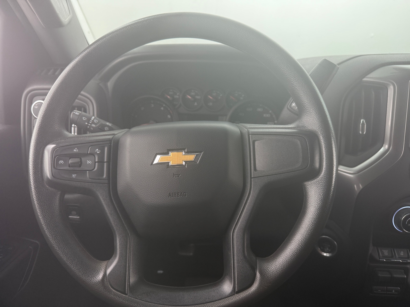 Thumbnail: 2024 Chevrolet Silverado 2500 - 5