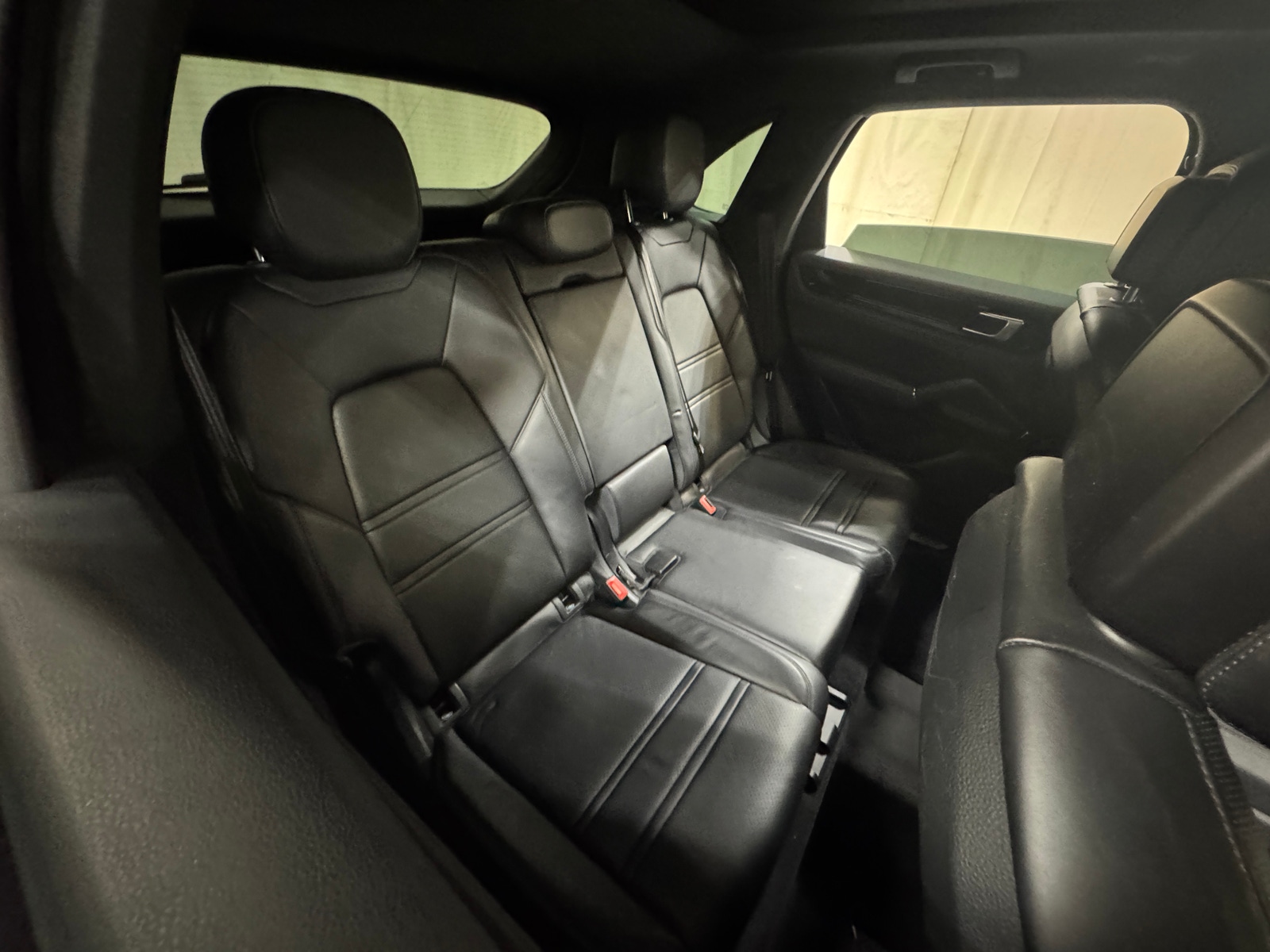 Thumbnail: 2020 Porsche Cayenne - 5