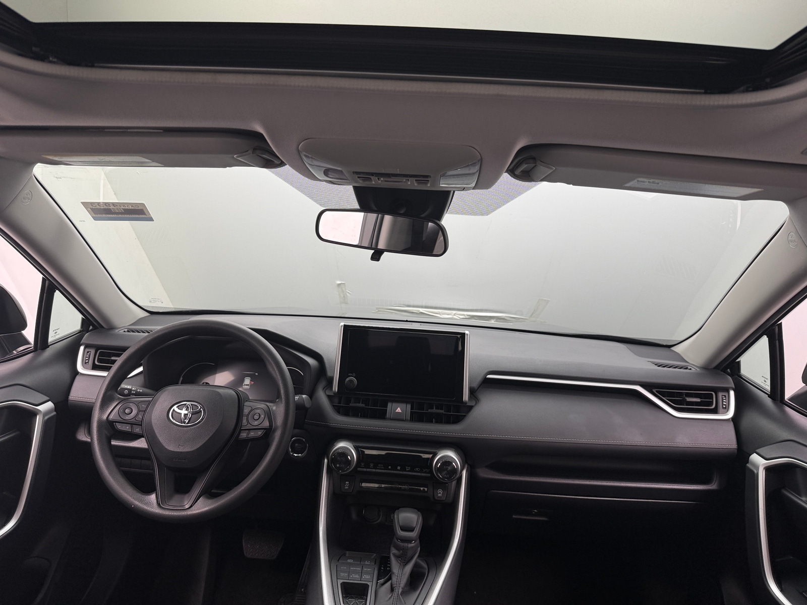 Thumbnail: 2025 Toyota RAV4 - 3