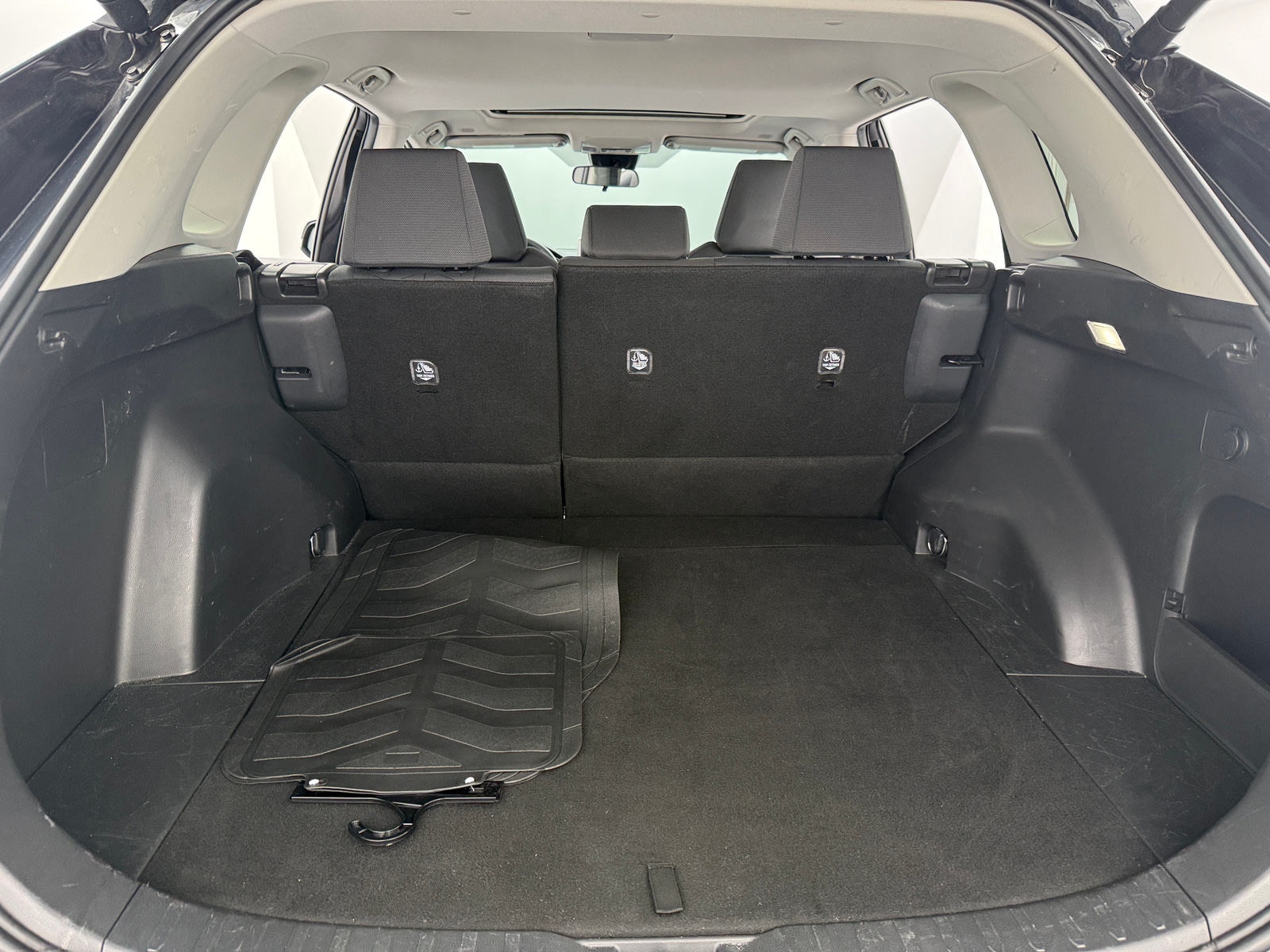 Thumbnail: 2025 Toyota RAV4 - 7