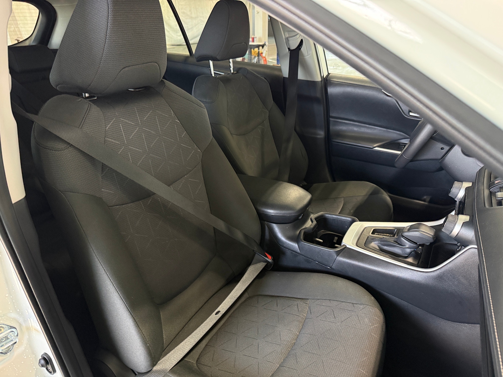 Thumbnail: 2025 Toyota RAV4 - 2