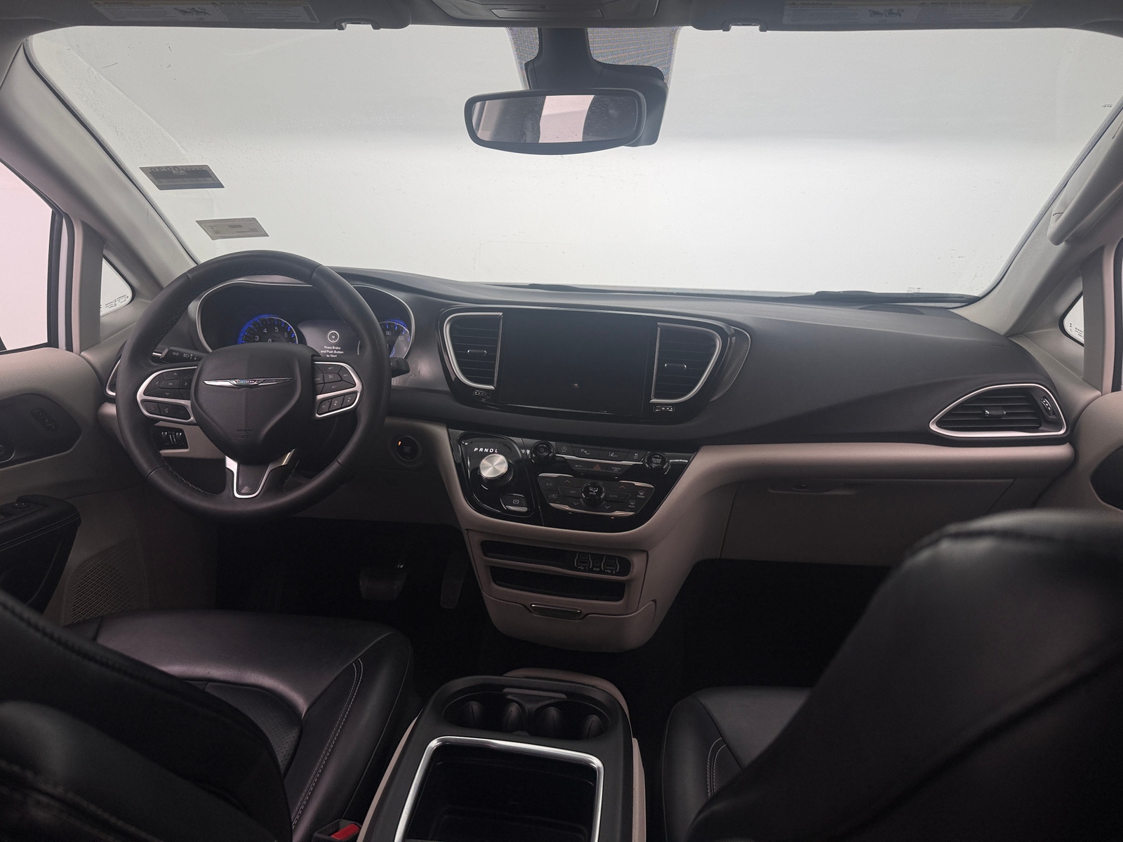 Thumbnail: 2023 Chrysler Pacifica - 2