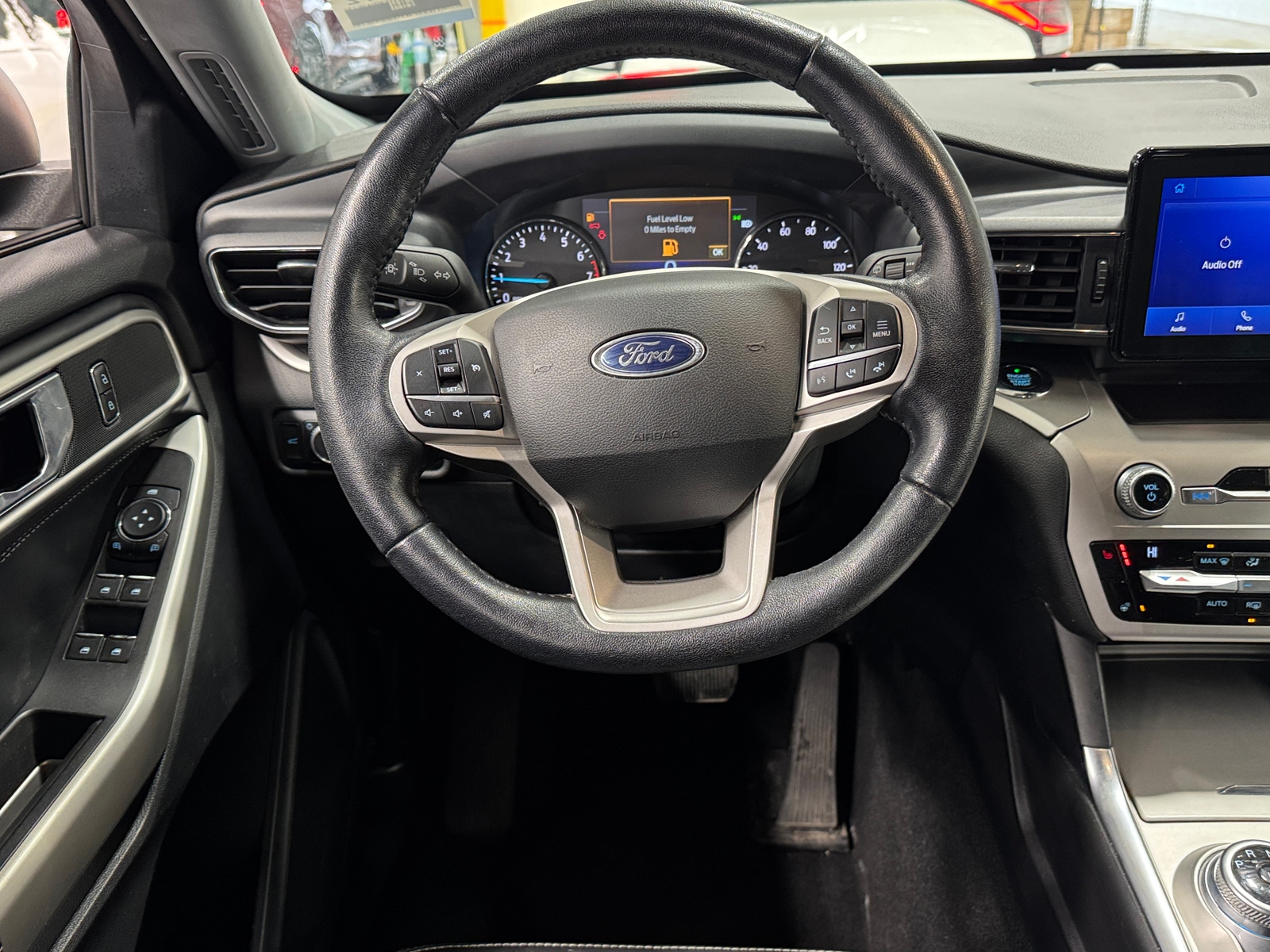 Thumbnail: 2021 Ford Explorer - 4