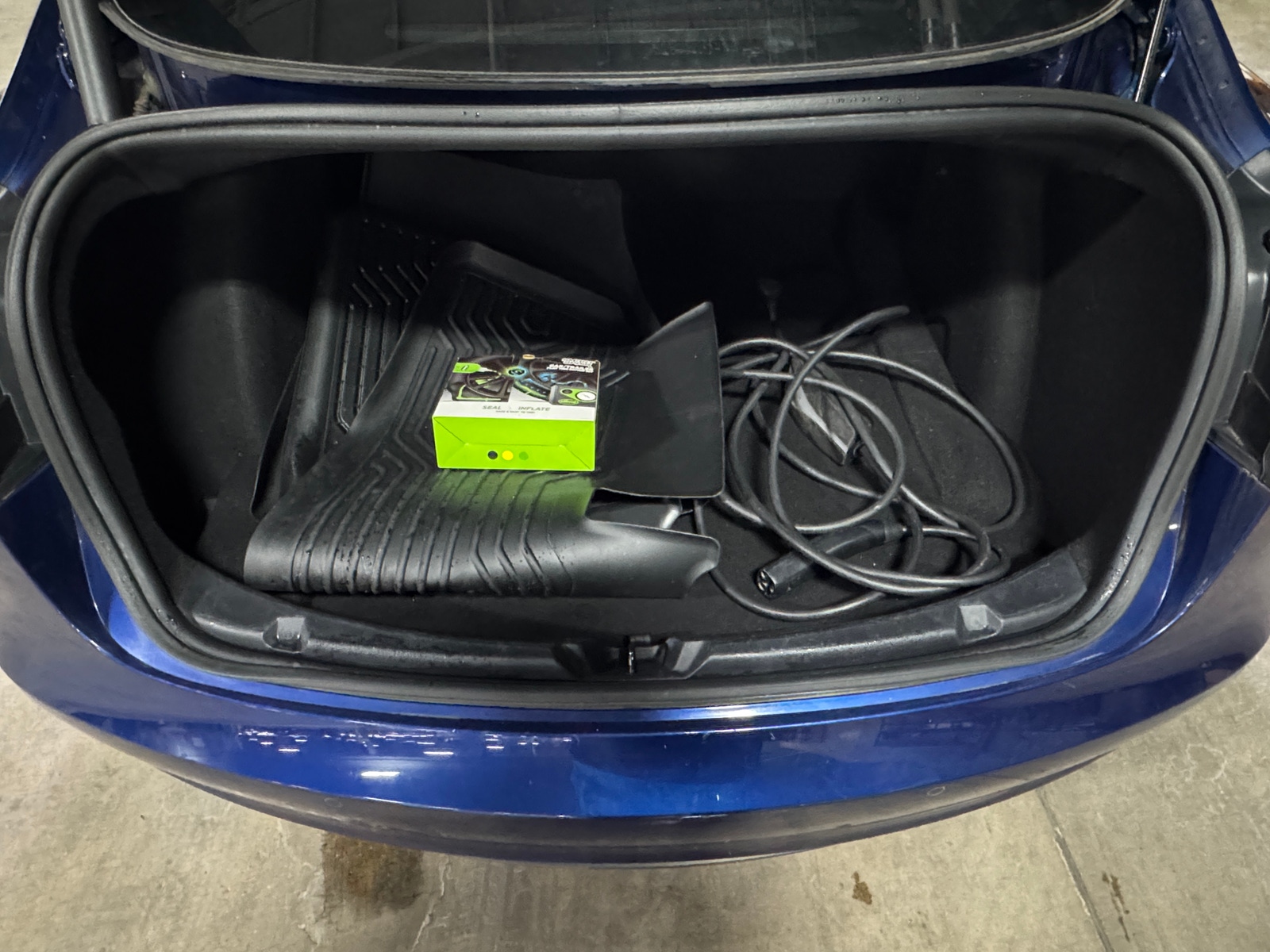 Thumbnail: 2022 Tesla Model 3 - 5