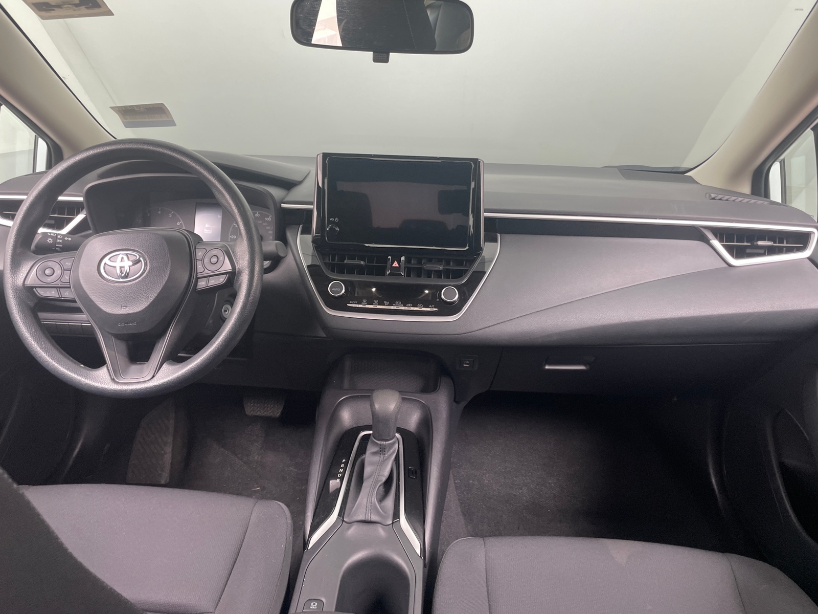 Thumbnail: 2025 Toyota Corolla - 3