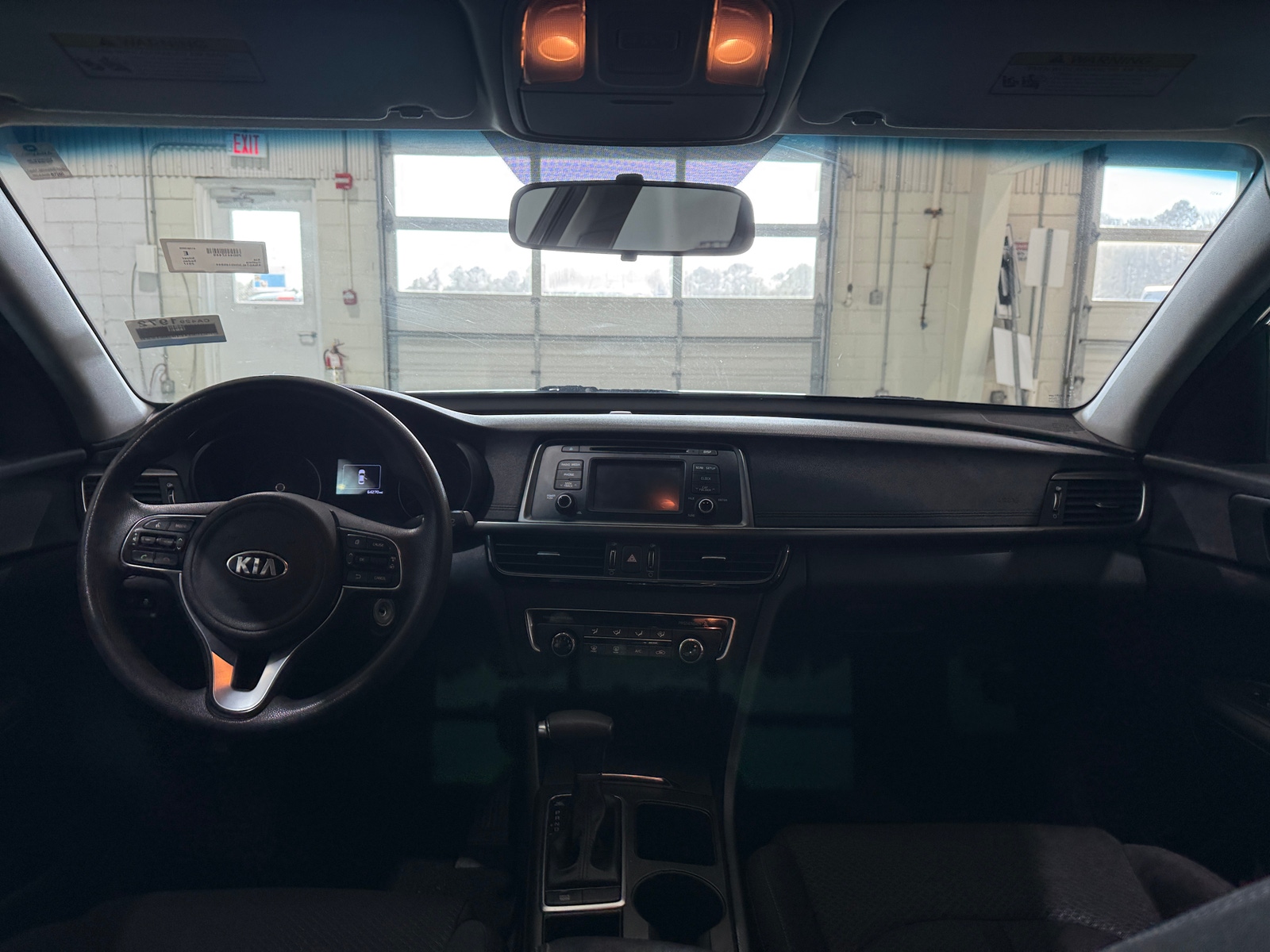 Thumbnail: 2017 Kia Optima - 3