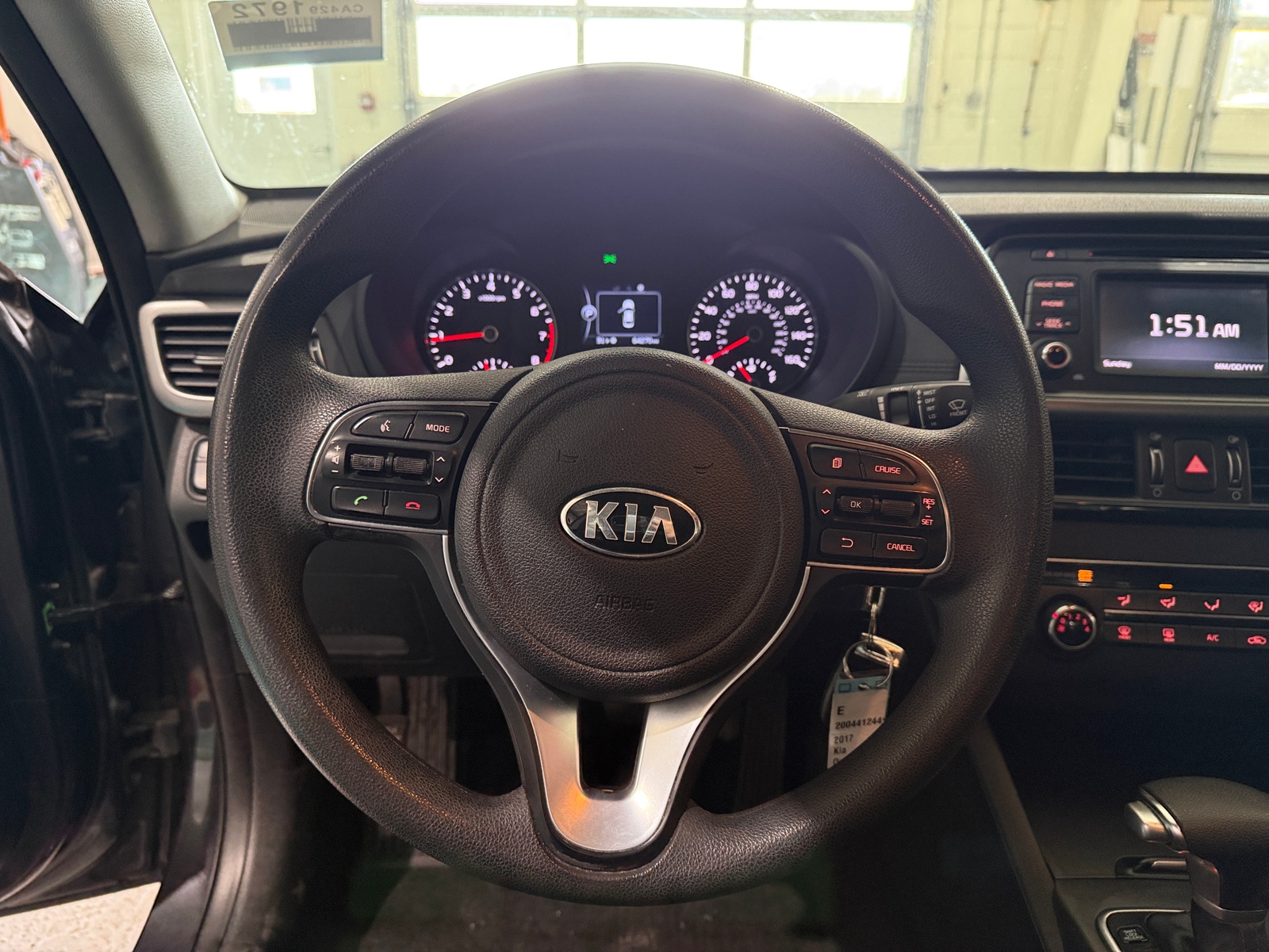 Thumbnail: 2017 Kia Optima - 5