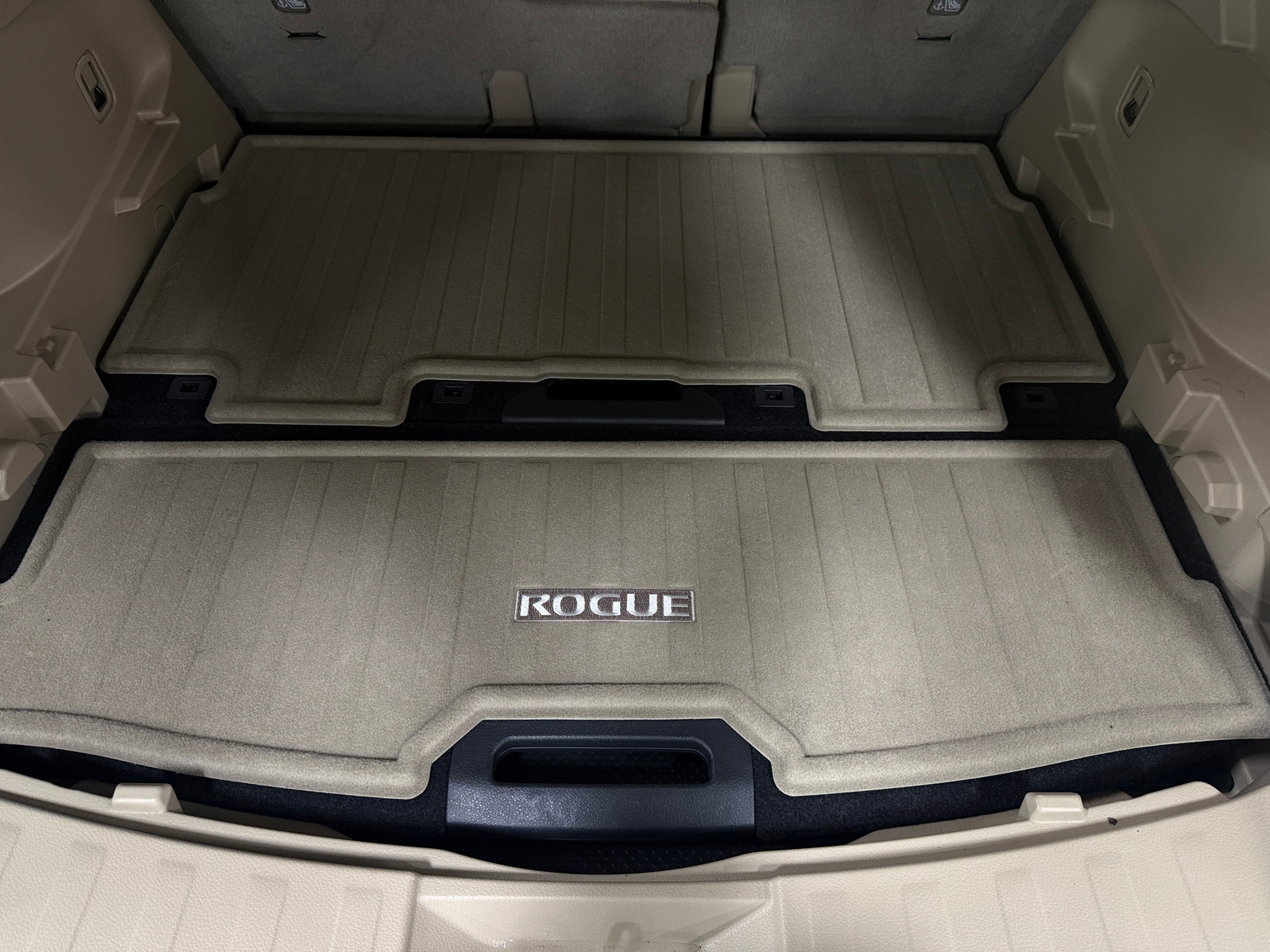 Thumbnail: 2016 Nissan Rogue - 6