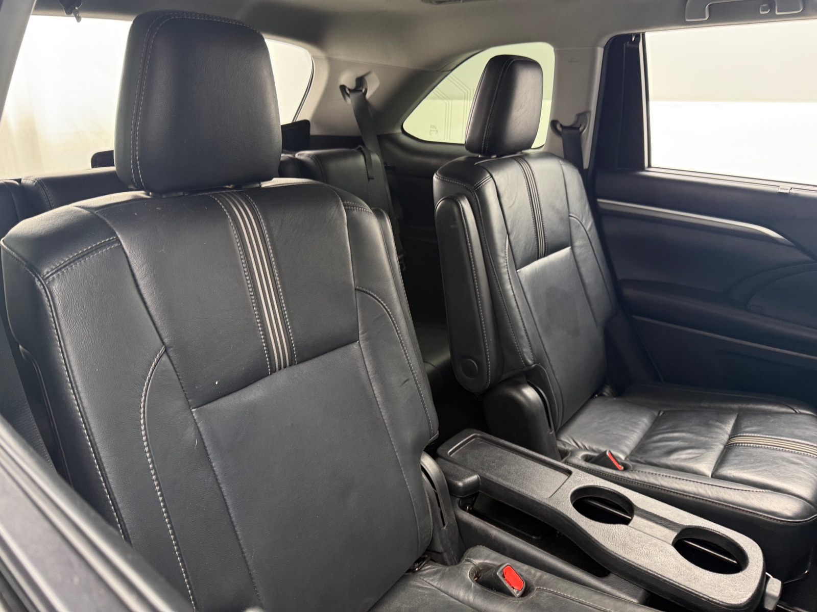 Thumbnail: 2018 Toyota Highlander - 6