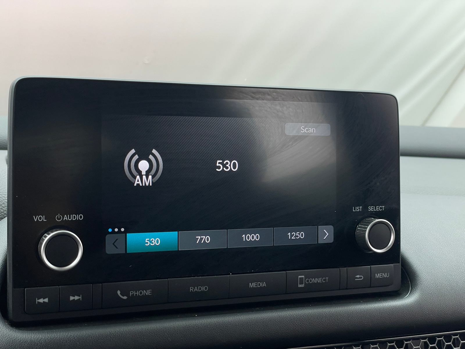 Thumbnail: 2023 Honda HR-V - 4