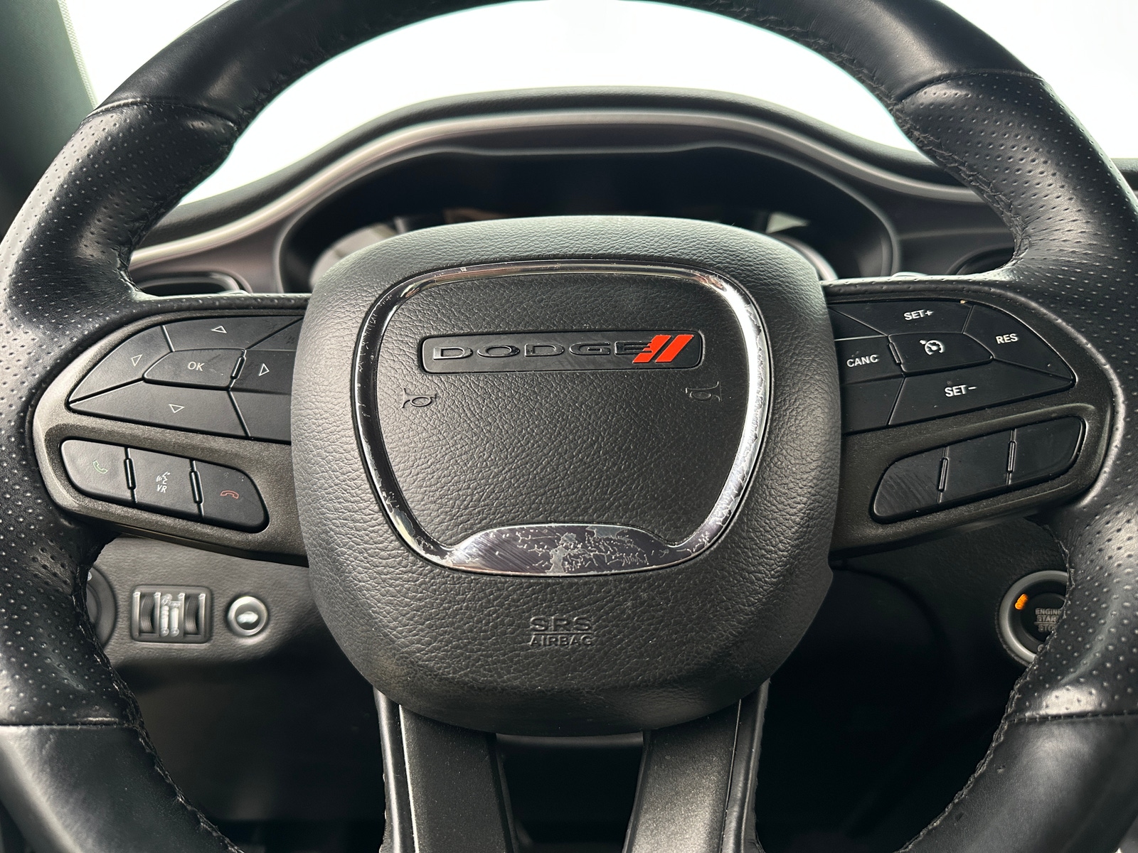 Thumbnail: 2021 Dodge Challenger - 4