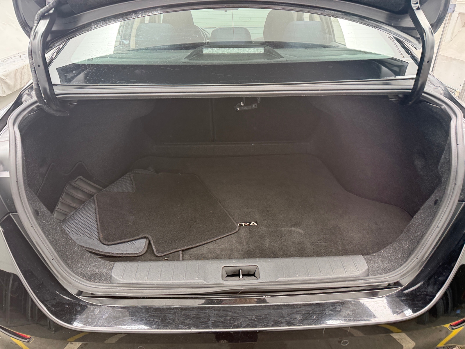 Thumbnail: 2020 Nissan Sentra - 7