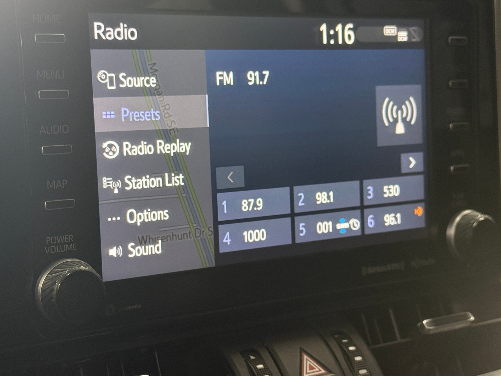 Thumbnail: 2019 Toyota RAV4 - 3