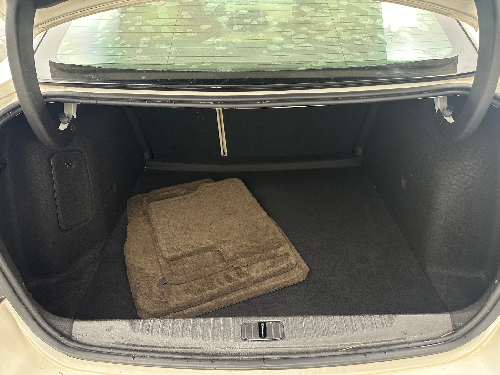 Thumbnail: 2016 Buick Verano - 6