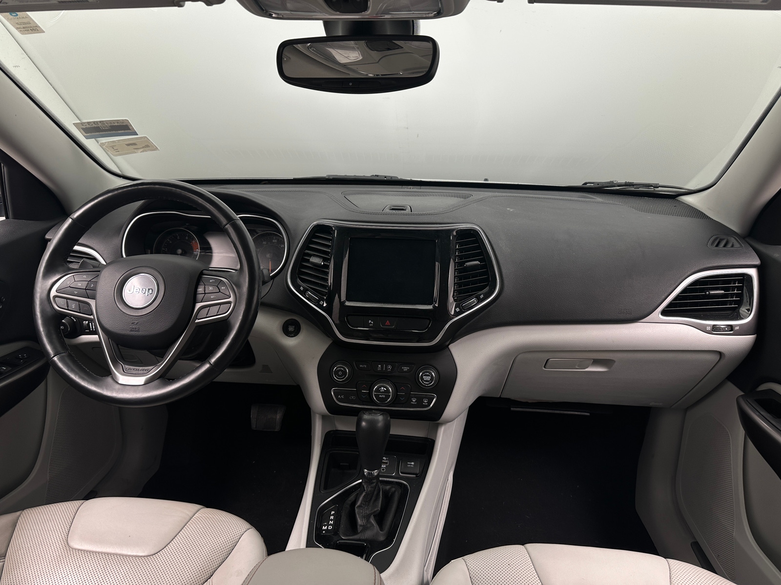 Thumbnail: 2019 Jeep Cherokee - 2