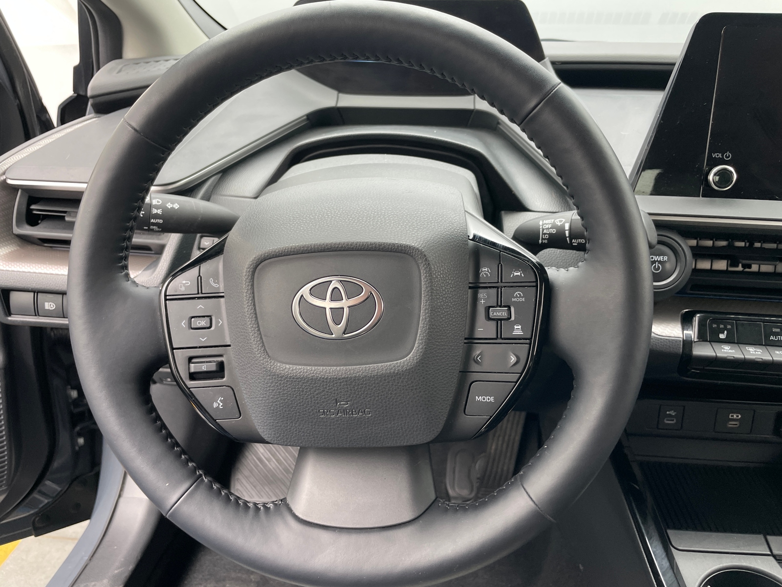 Thumbnail: 2023 Toyota Prius - 5