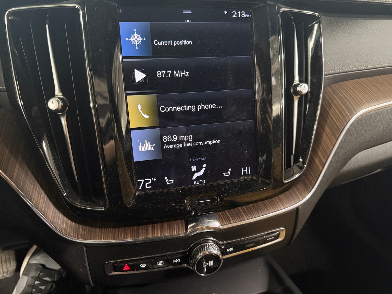 Thumbnail: 2021 Volvo XC60 - 3