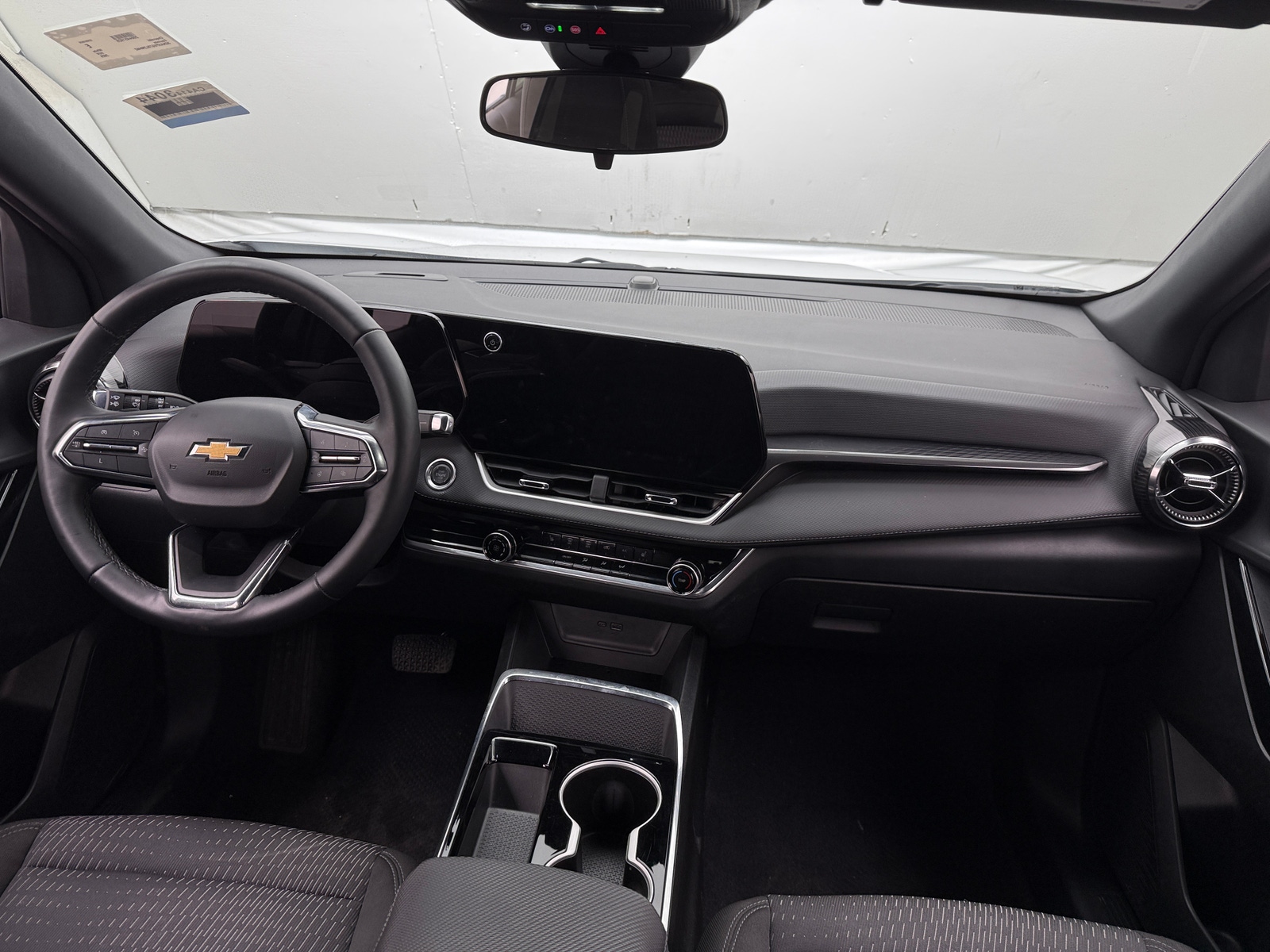 Thumbnail: 2025 Chevrolet Equinox - 3