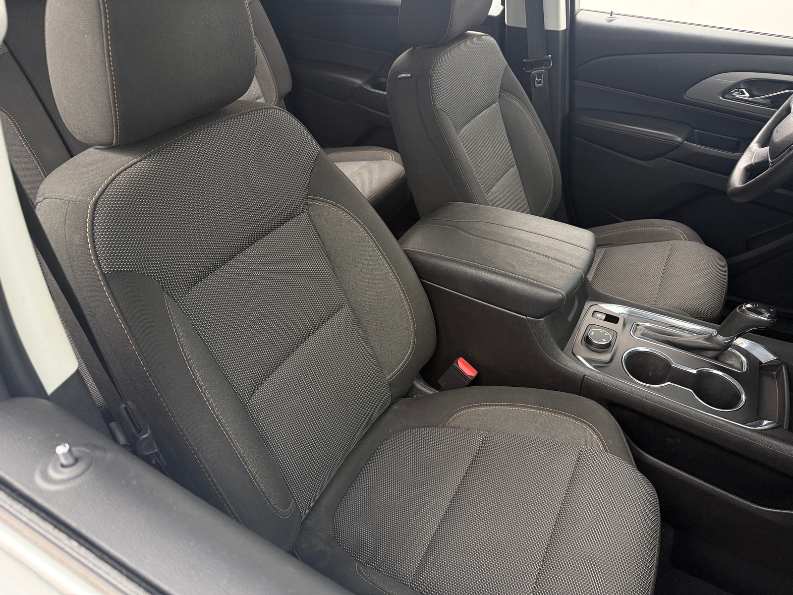 Thumbnail: 2018 Chevrolet Traverse - 2