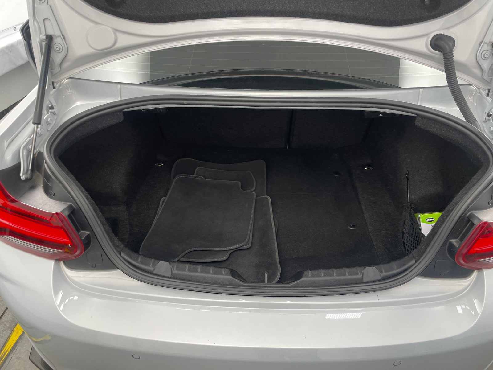 Thumbnail: 2021 BMW M2 - 4