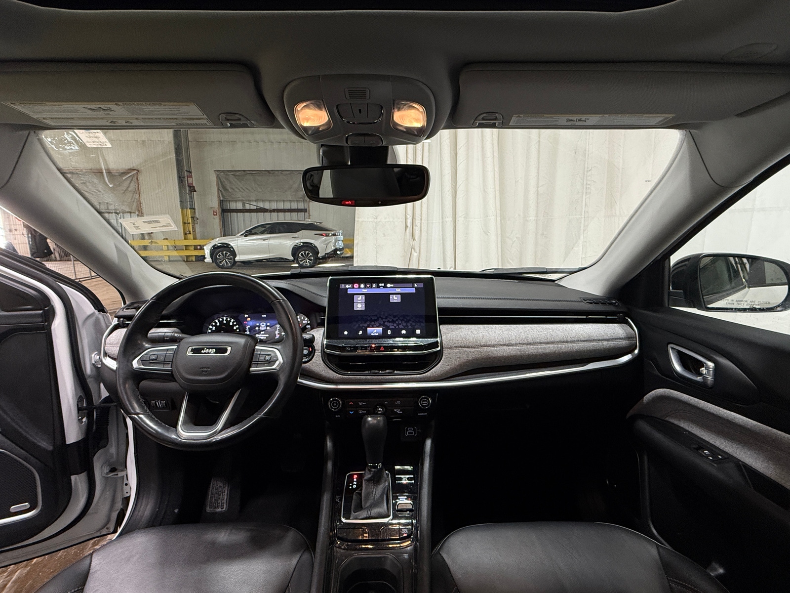 Thumbnail: 2022 Jeep Compass - 2