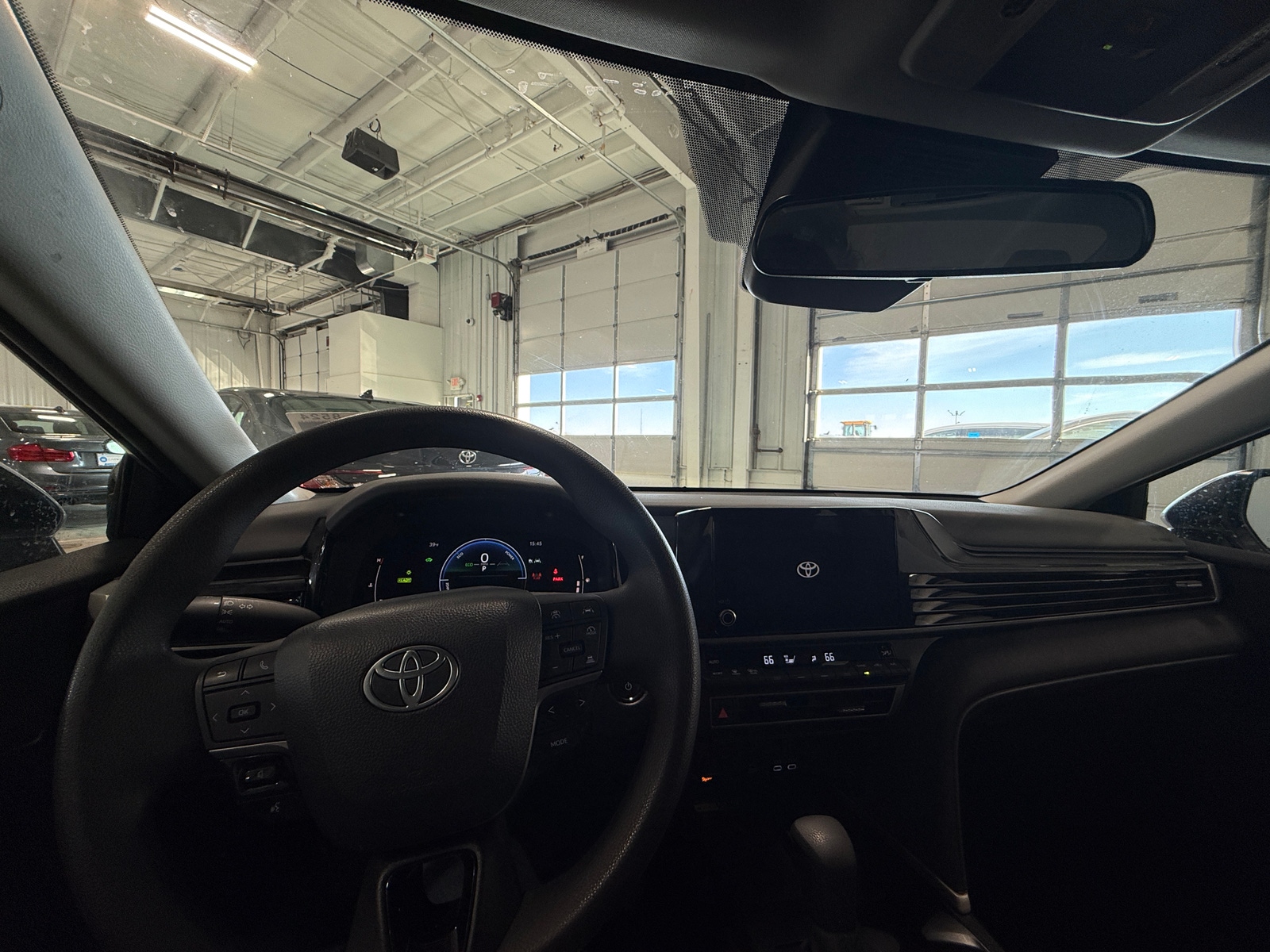 Thumbnail: 2025 Toyota Camry - 3