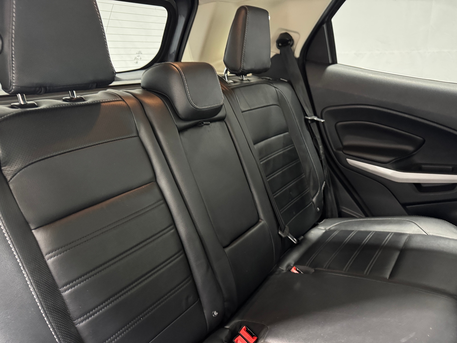 Thumbnail: 2018 Ford EcoSport - 5