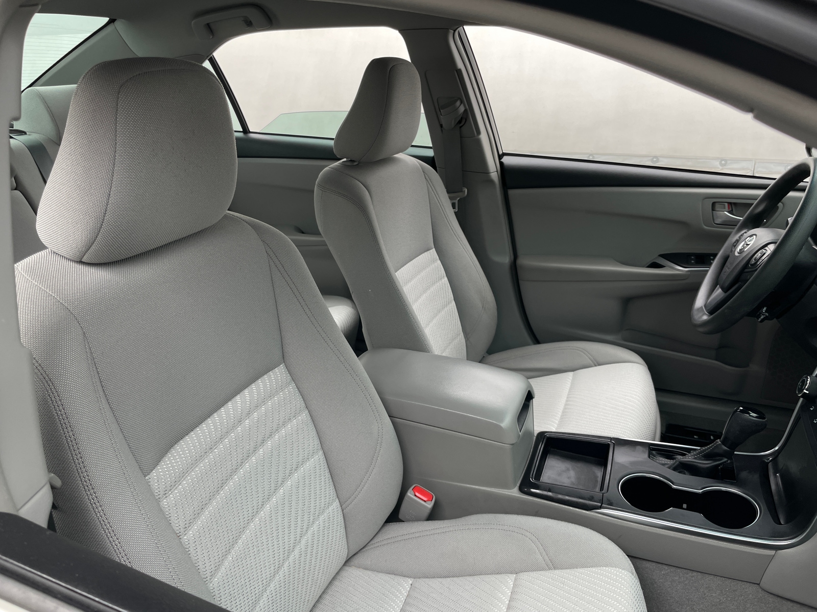 Thumbnail: 2015 Toyota Camry - 2