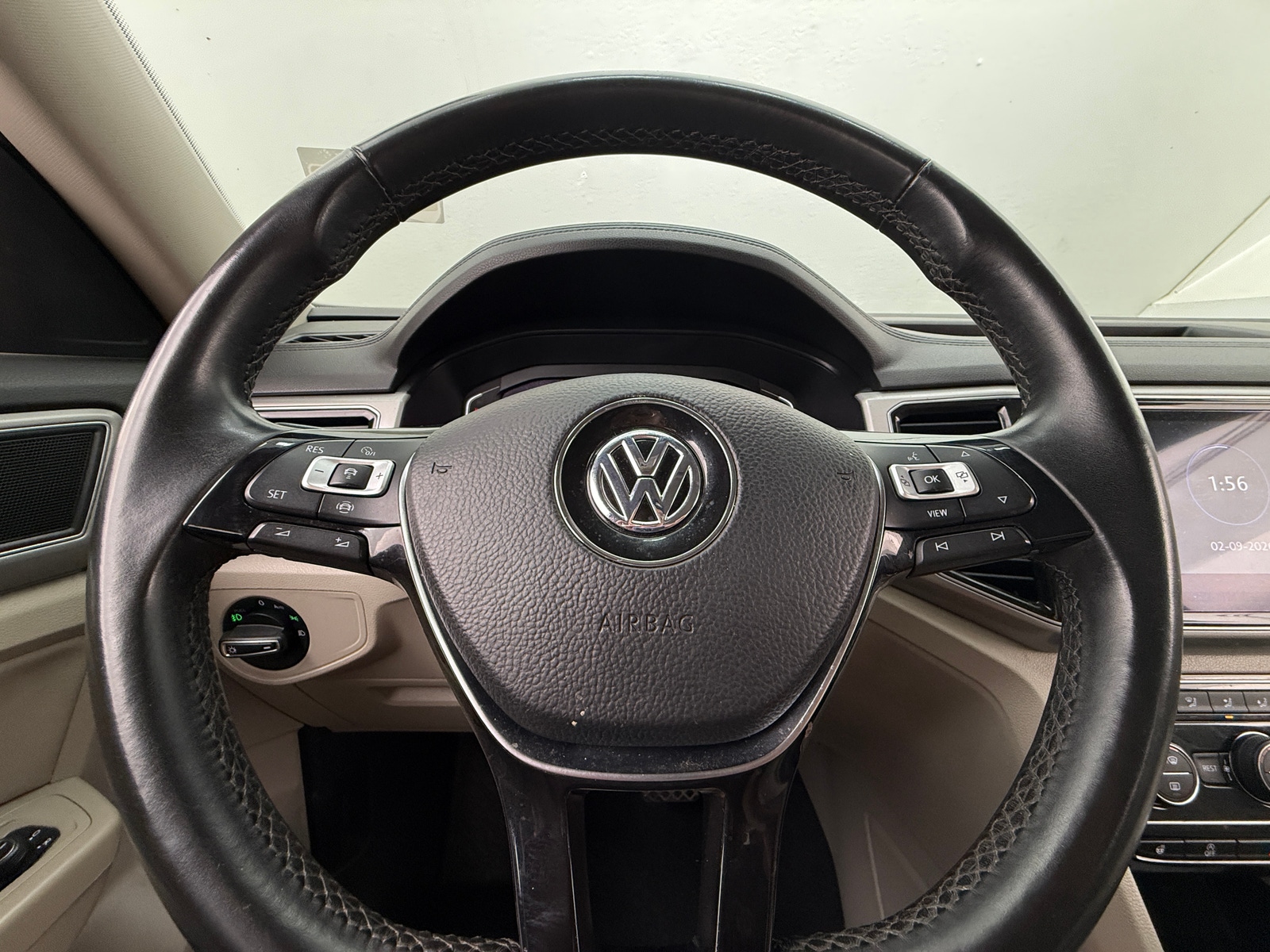 Thumbnail: 2019 Volkswagen Atlas - 4