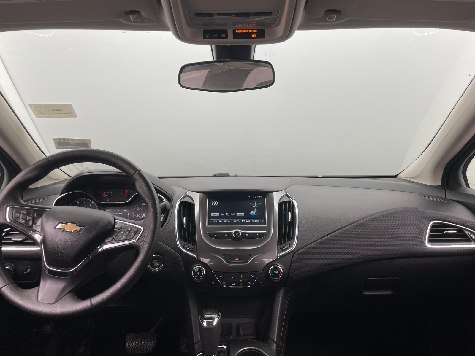 Thumbnail: 2018 Chevrolet Cruze - 3