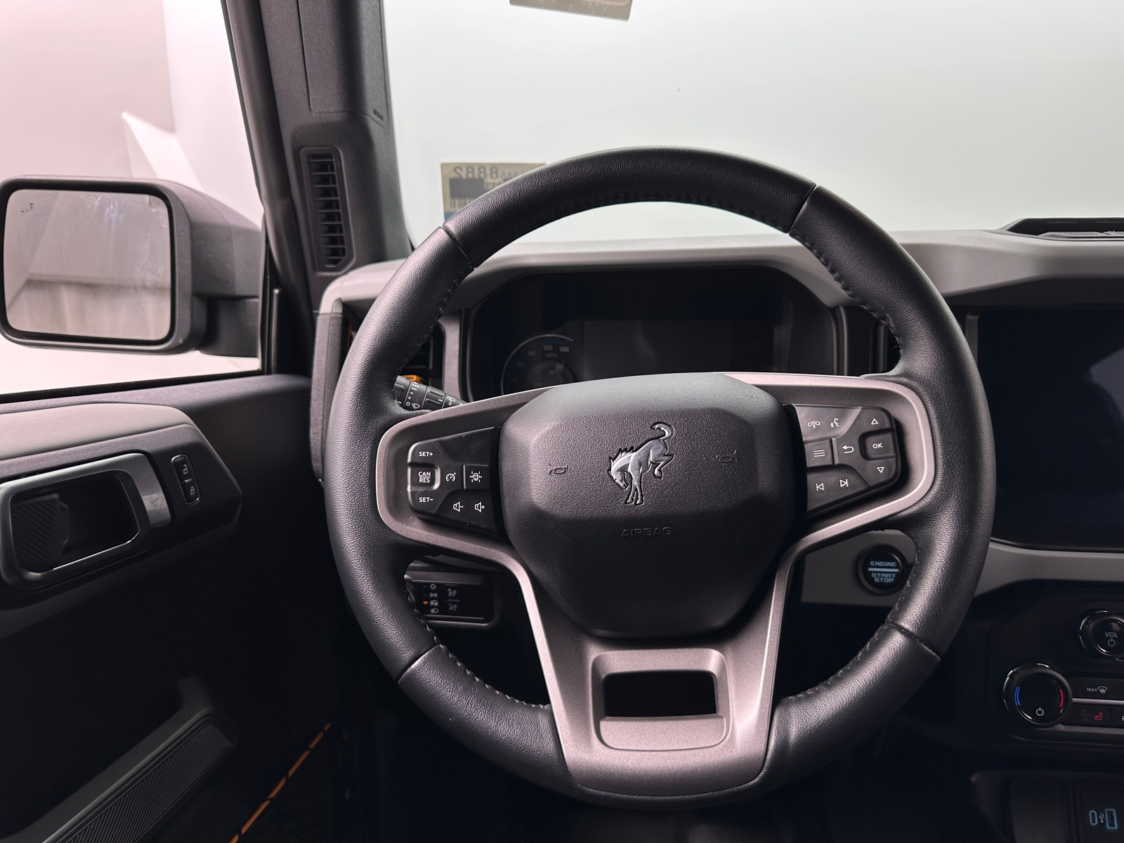 Thumbnail: 2023 Ford Bronco - 5