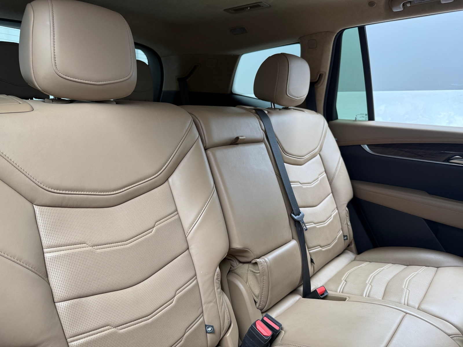 Thumbnail: 2022 Cadillac XT6 - 5