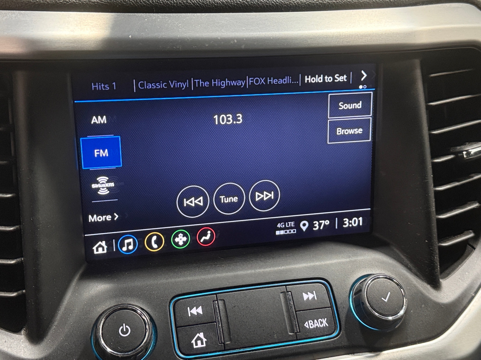 Thumbnail: 2021 GMC Acadia - 4